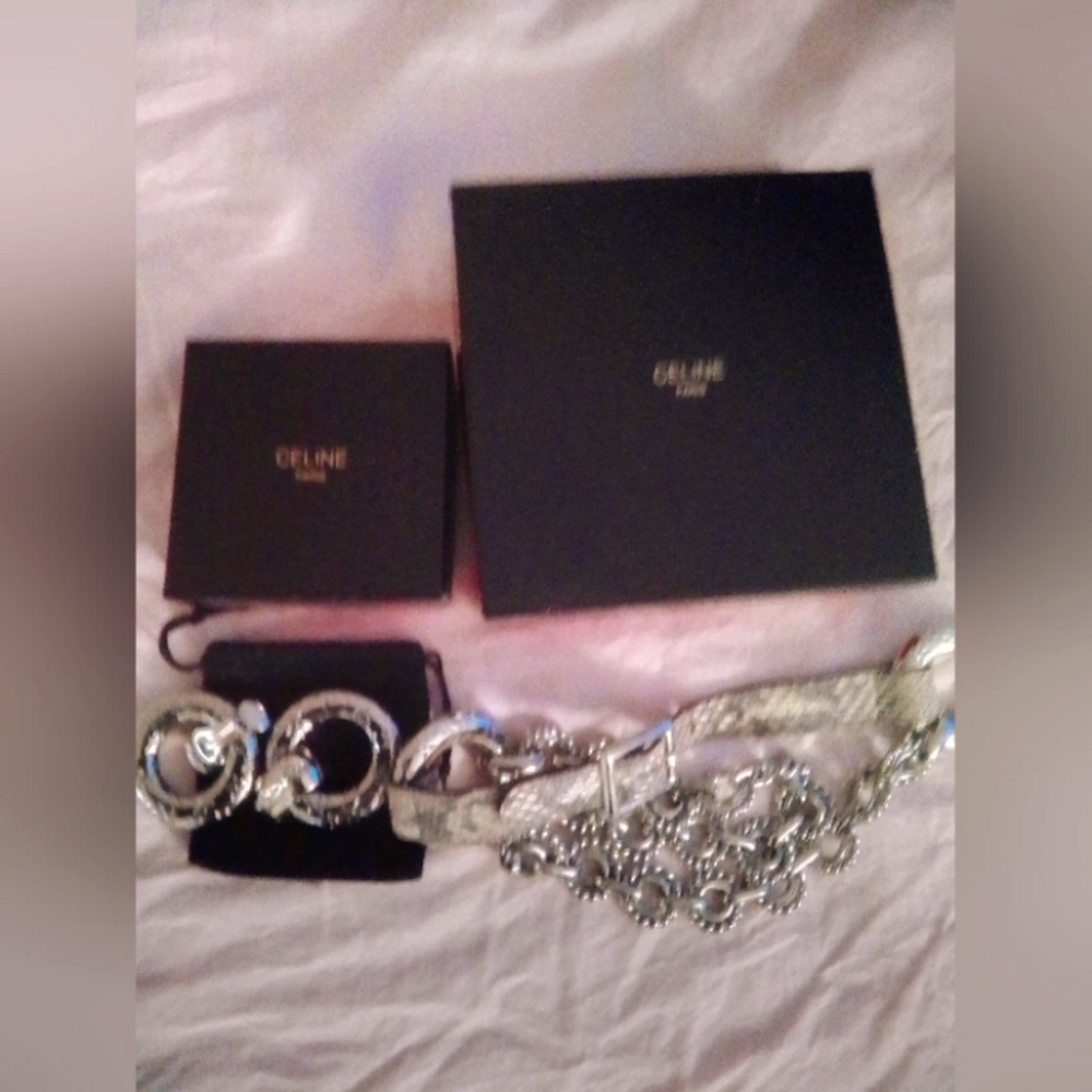 Celine women's belt  size 75 with matching earrings